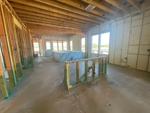 529 Smith Rd, Springtown, TX 76082 photo 3