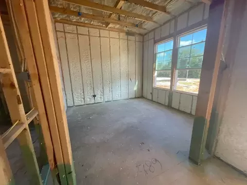 529 Smith Rd, Springtown, TX 76082 photo 7