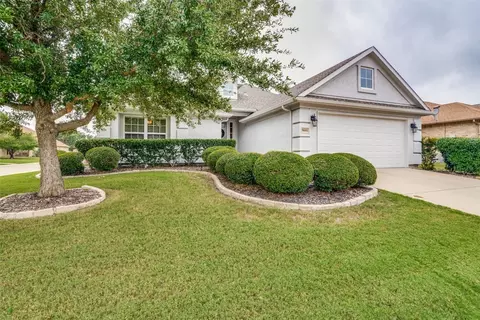 9601 Rivercrest Dr, Denton, TX 76207