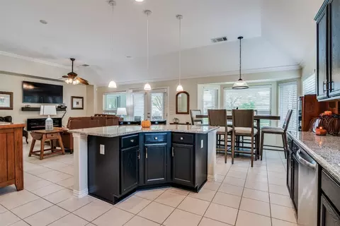 9601 Rivercrest Dr, Denton, TX 76207 photo 11