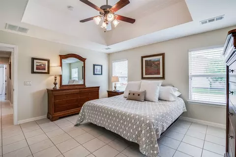 9601 Rivercrest Dr, Denton, TX 76207 photo 13