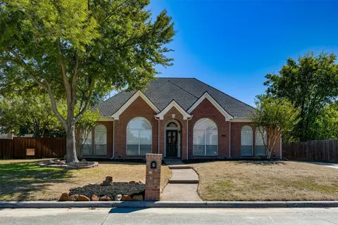 1416 Wheeler Dr, Mansfield, TX 76063