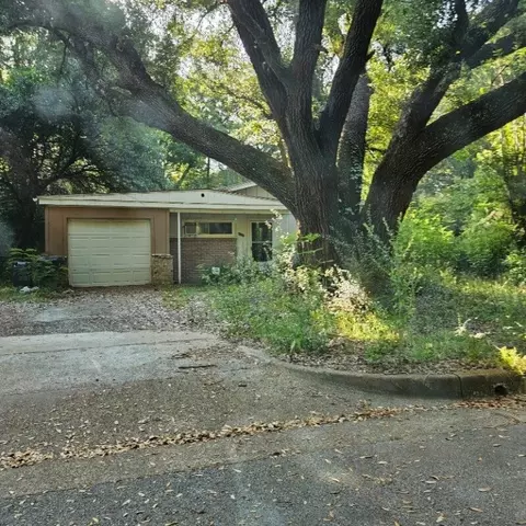 3228 Palestine St, Tyler, TX 75701