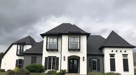 604 Caledonia Dr, Bossier City, LA 71111