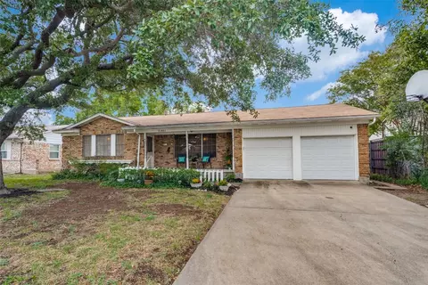 11411 Lochwood Blvd, Dallas, TX 75218
