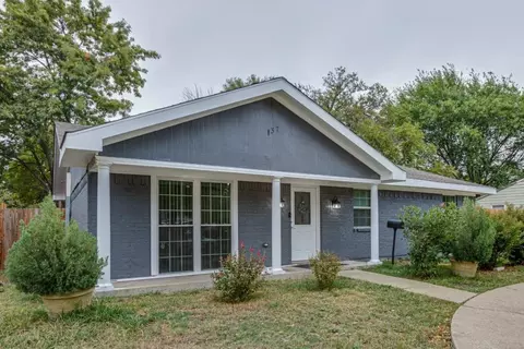 137 E Taylor Dr, Garland, TX 75040