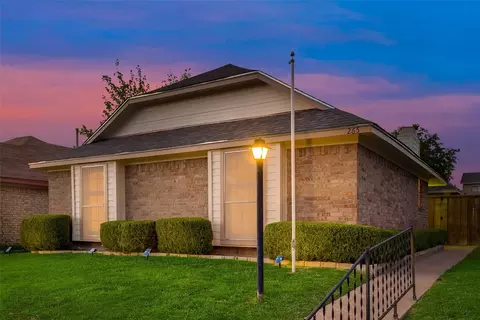 265 Conger Dr, Mesquite, TX 75149