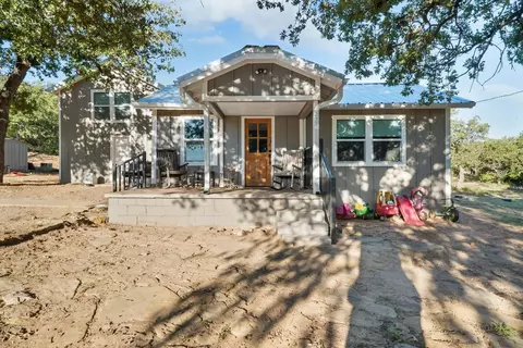 1110 Lester Rd, Jacksboro, TX 76458