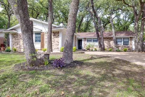 3017 Norwood Ln, Arlington, TX 76013
