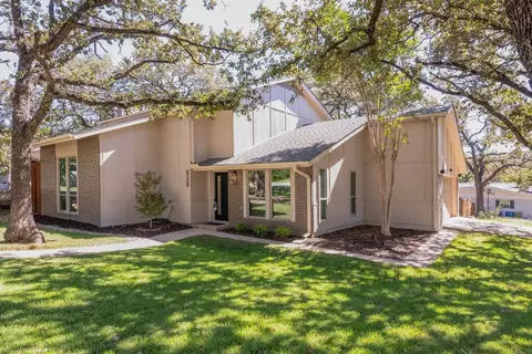 858 Highland Village Rd, Highland Village, TX 75077