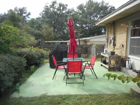 405 Park Dr, Springhill, LA 71075 photo 8