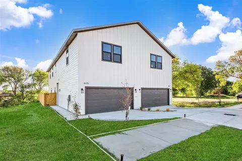 1605 Logan St, Fort Worth, TX 76104