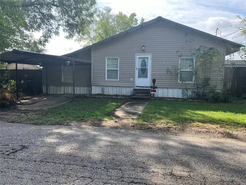 823 E Jackson St, Paris, TX 75460 photo 14