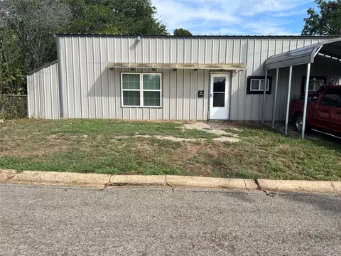 823 E Jackson St, Paris, TX 75460 photo 8