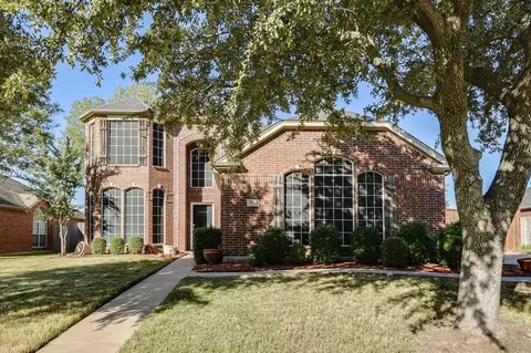 2705 Rocky Creek Dr, Mansfield, TX 76063