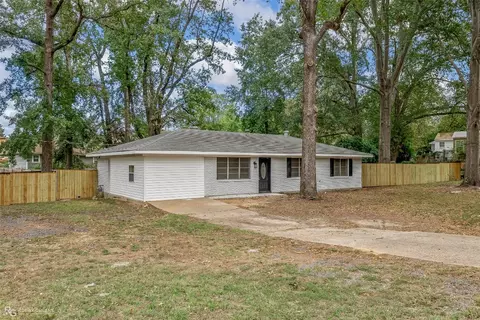 519 Davis St, Minden, LA 71055 photo 3