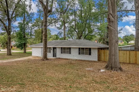 519 Davis St, Minden, LA 71055 photo 2