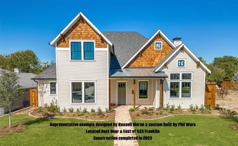 523 Franklin Ave, Grapevine, TX 76051