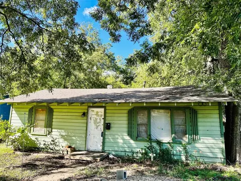 2010 S Branch St, Sherman, TX 75090