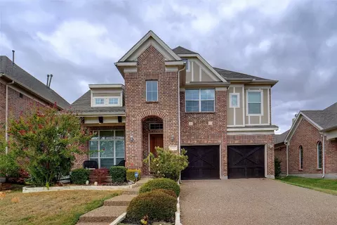 805 Oglethorpe Ln, Savannah, TX 76227