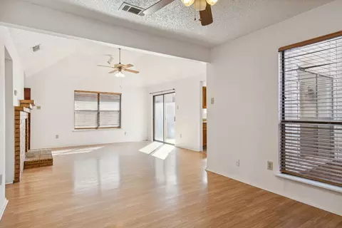 1620 Hackamore St, Mesquite, TX 75149 photo 7