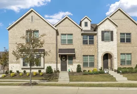 546 Cobblestone Ln, Irving, TX 75039