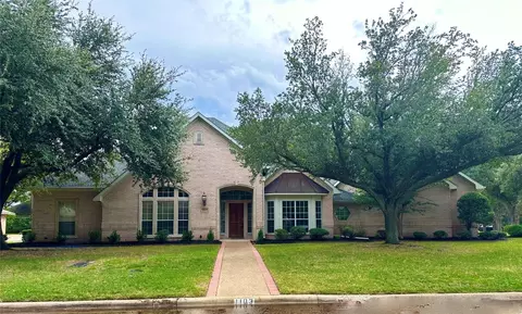 1103 Overlook Dr, Kaufman, TX 75142