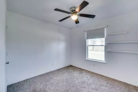 319 Blakney St, Cleburne, TX 76031 photo 38