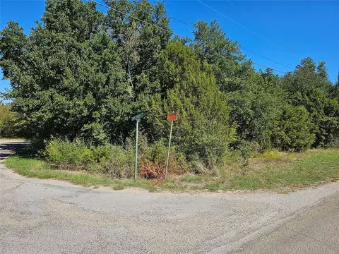 3641 Flint Rock Cir, Granbury, TX 76048