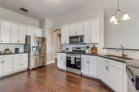 2813 Saddlebred Trl, Celina, TX 75009