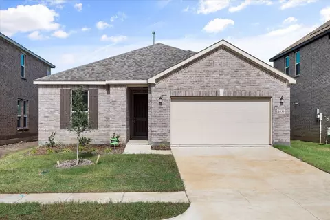 1853 Aslynn Cir, Aubrey, TX 76227