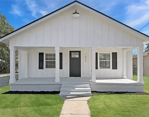1604 3rd St, Brownwood, TX 76801