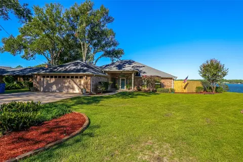15636 Lakeside Dr, Bullard, TX 75757