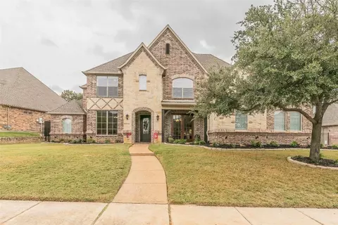 817 Gentle Wind Dr, Keller, TX 76248