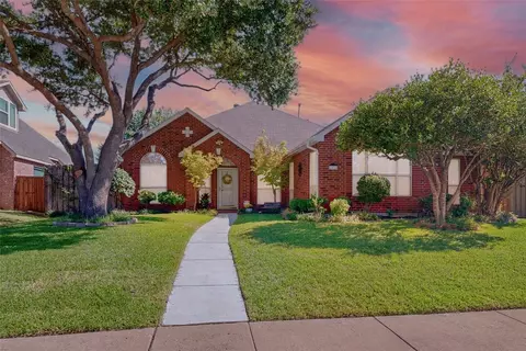 2414 Harborview Blvd, Rowlett, TX 75088
