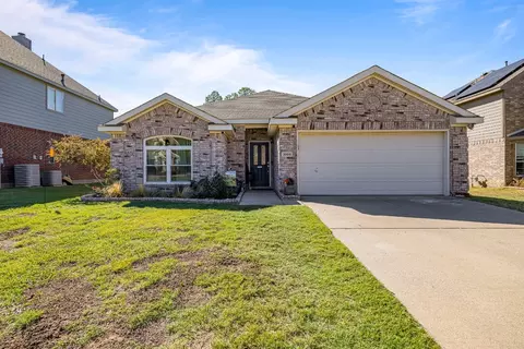 3508 Saint Johns Dr, Denton, TX 76210