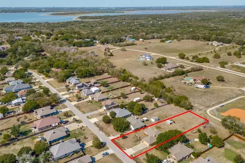 632 Lakeshore Blvd, Oak Point, TX 75068