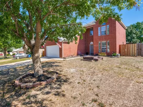 3106 Topanga Canyon Dr, Corinth, TX 76210