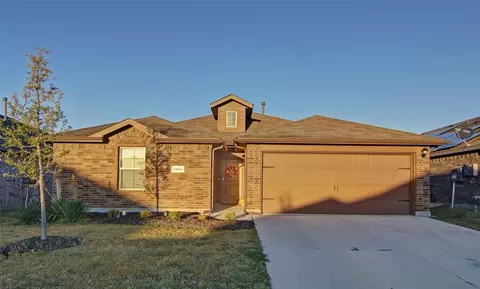 2104 Marshville Rd, Fort Worth, TX 76108