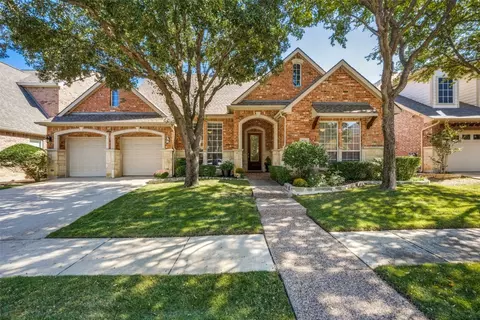 8742 Cherry Lee Ln, Lantana, TX 76226