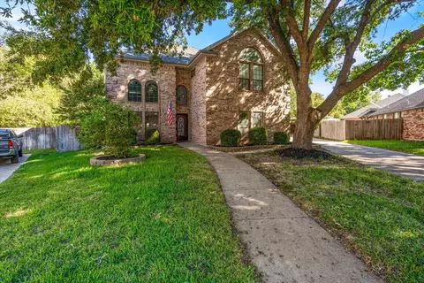3801 Bright Meadow Ct, Arlington, TX 76016