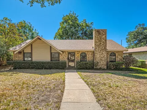 1334 Carnation Dr, Lewisville, TX 75067