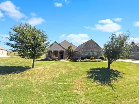 10708 San Simeon Ln, Fort Worth, TX 76179