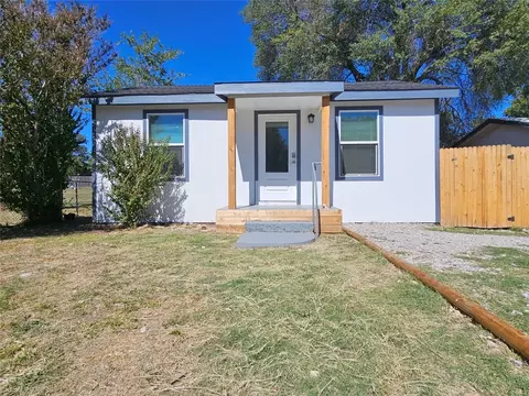 1304 Bliss St, Cisco, TX 76437