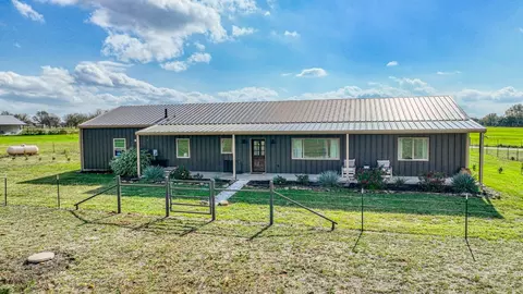 2266 Millsap Hwy, Mineral Wells, TX 76067