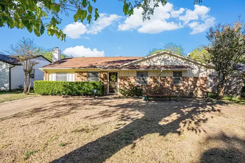 523 Dawson Dr, Duncanville, TX 75116