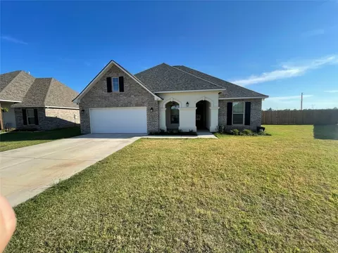141 St Edmunds Way, Bossier City, LA 71111