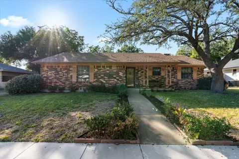 321 Northwood Dr, Mckinney, TX 75071