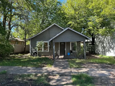 104 S Cleveland Ave, Sherman, TX 75090