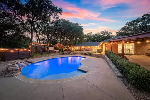 5504 Valley View Dr W, Colleyville, TX 76034